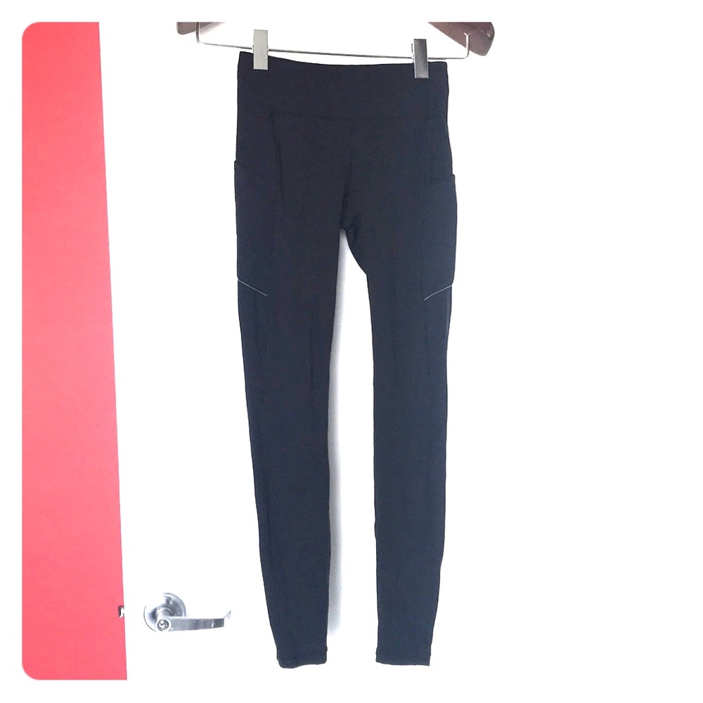 Lululemon fast and free tight size 4 black